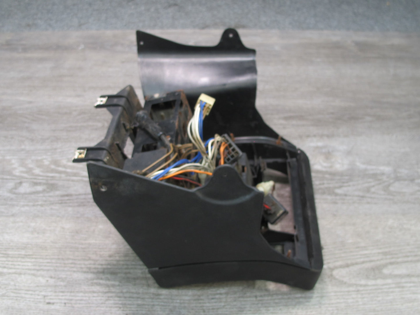 85-88 VW Scirocco MK2 Front Center Upper Console Trim w Wiring 533863222 OEM