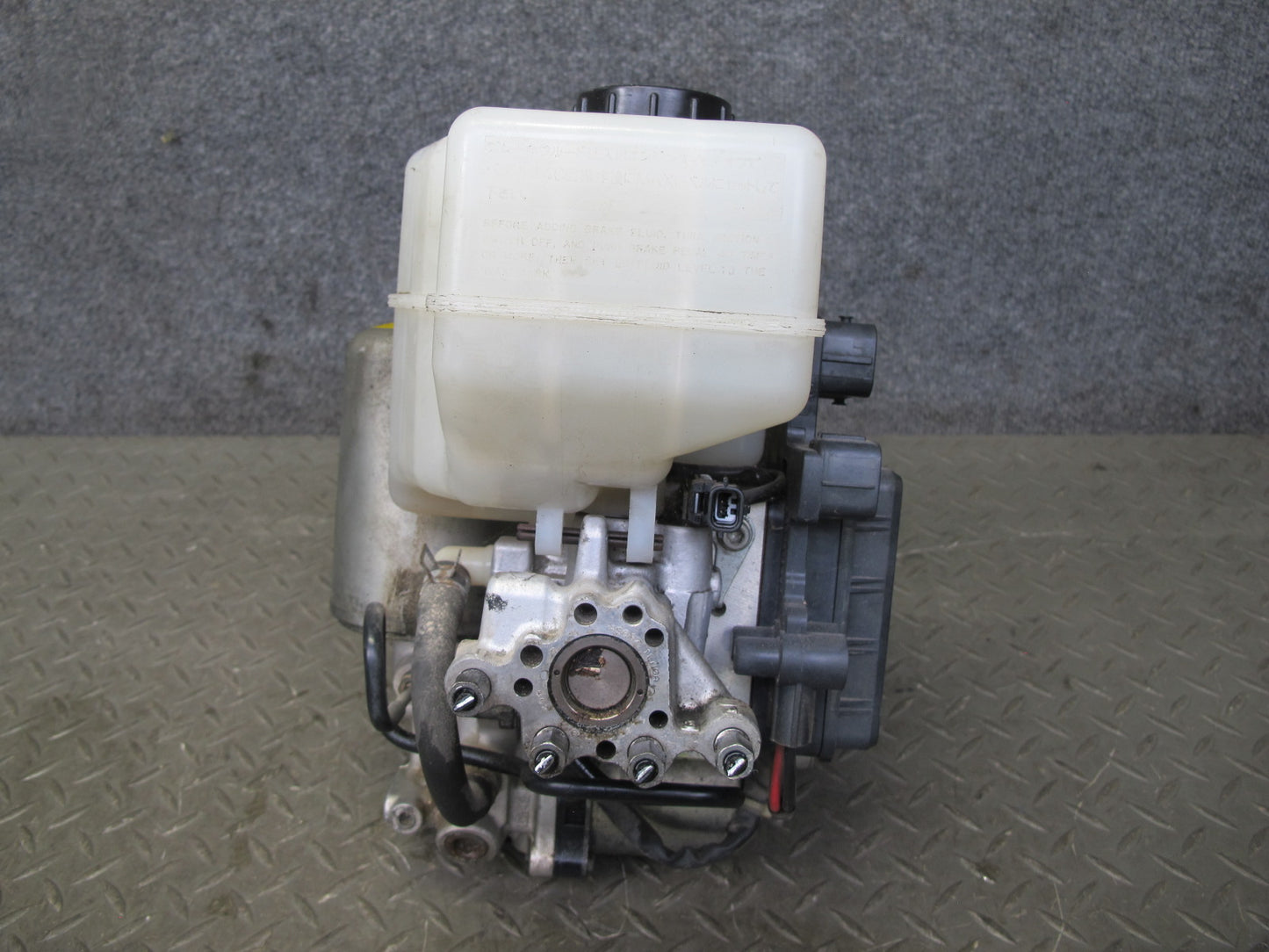 2011-2013 Infiniti QX56 Power Brake Booster Hydraulic Pump