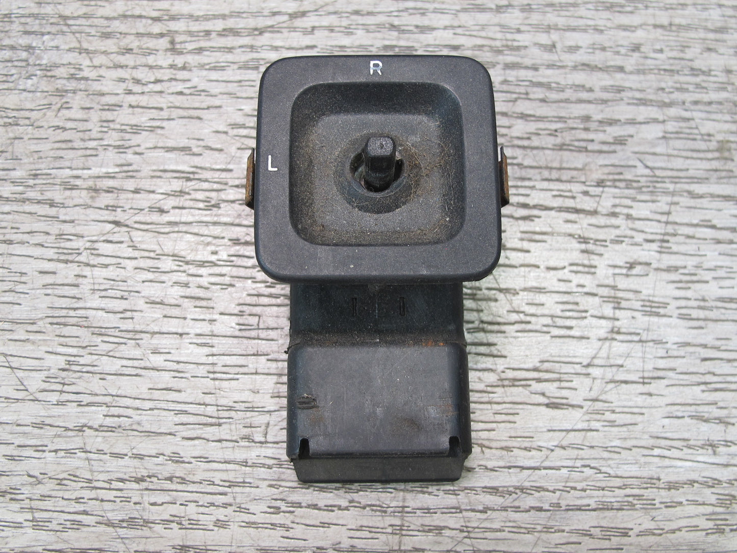 82-88 Volkswagen Scirocco Side Power Mirror Switch Control 321959565 OEM