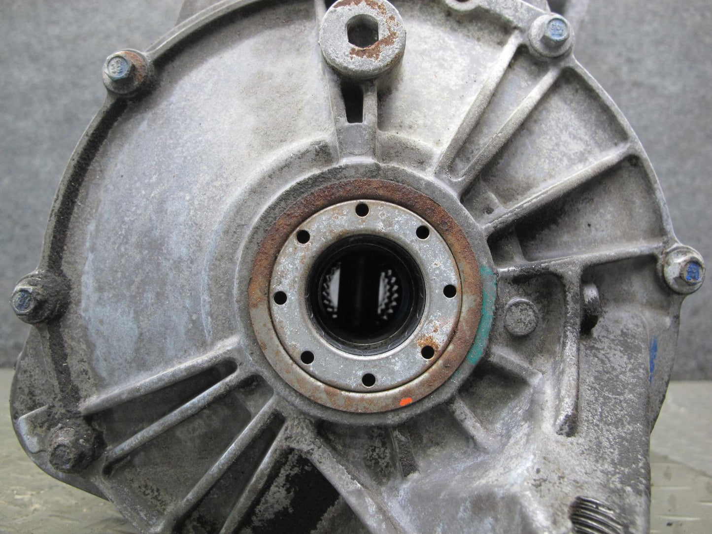 07-09 Saturn SKY Solstice Turbo M/T Rear Differential Carrier 3.73 Ratio 88K OEM