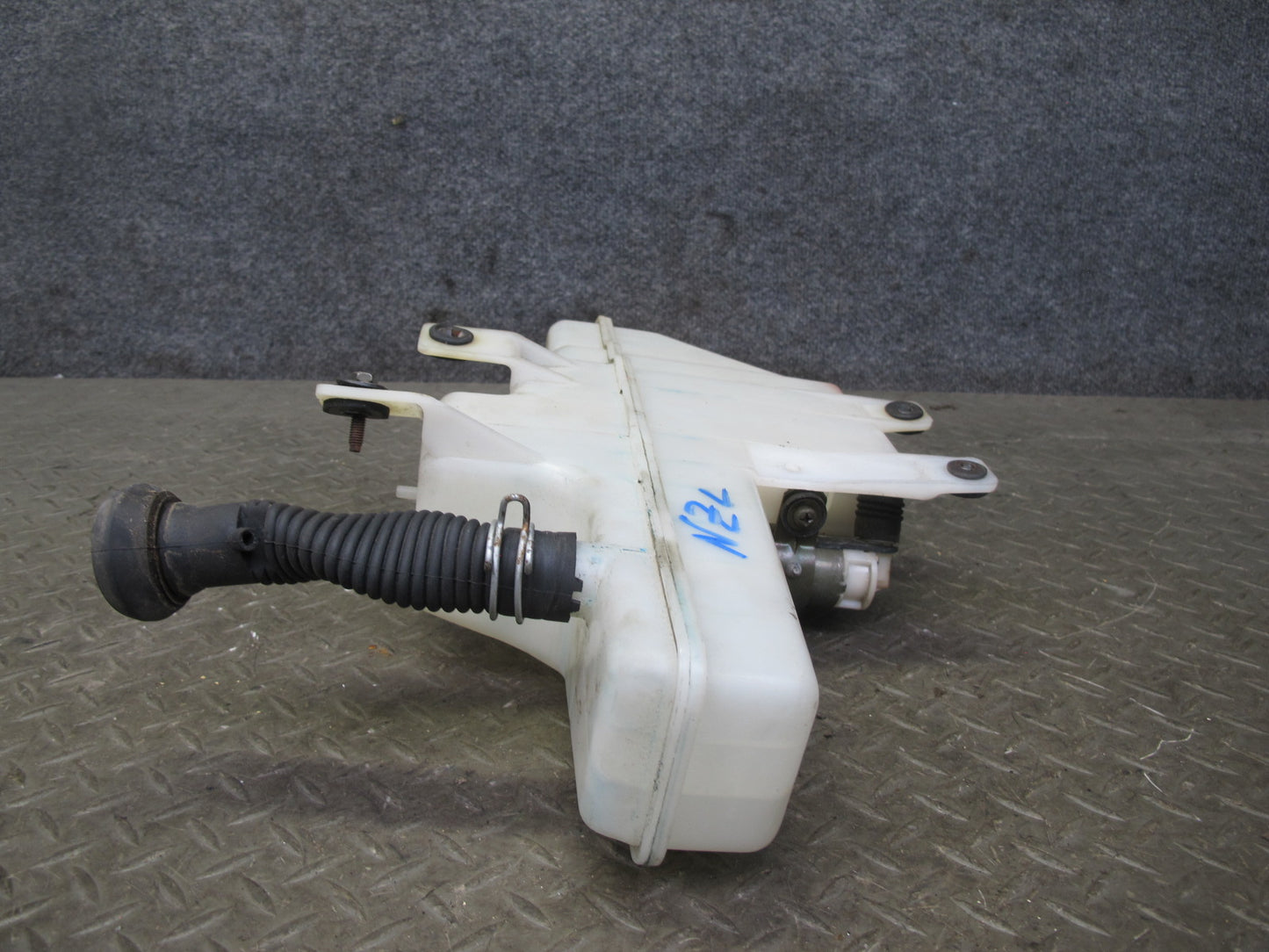 90-96 Nissan Z32 300ZX 2+0 Rear Windshield Washer Reservoir Tank w Pumps OEM
