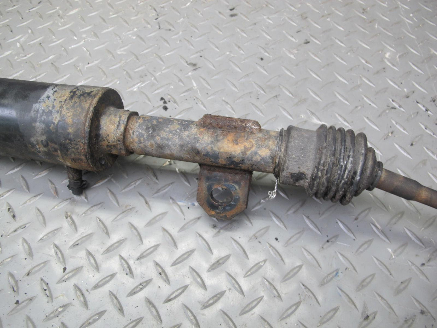 90-96 Nissan Z32 300ZX Turbo Rear Power Steering Rack & Pinion OEM