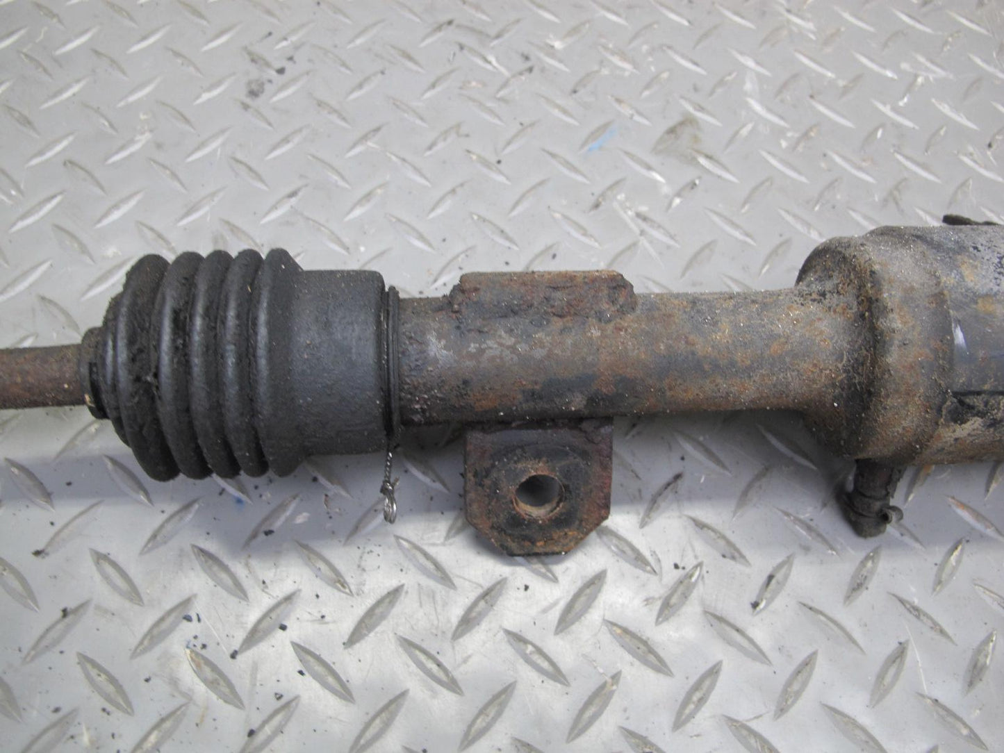90-96 Nissan Z32 300ZX Turbo Rear Power Steering Rack & Pinion OEM