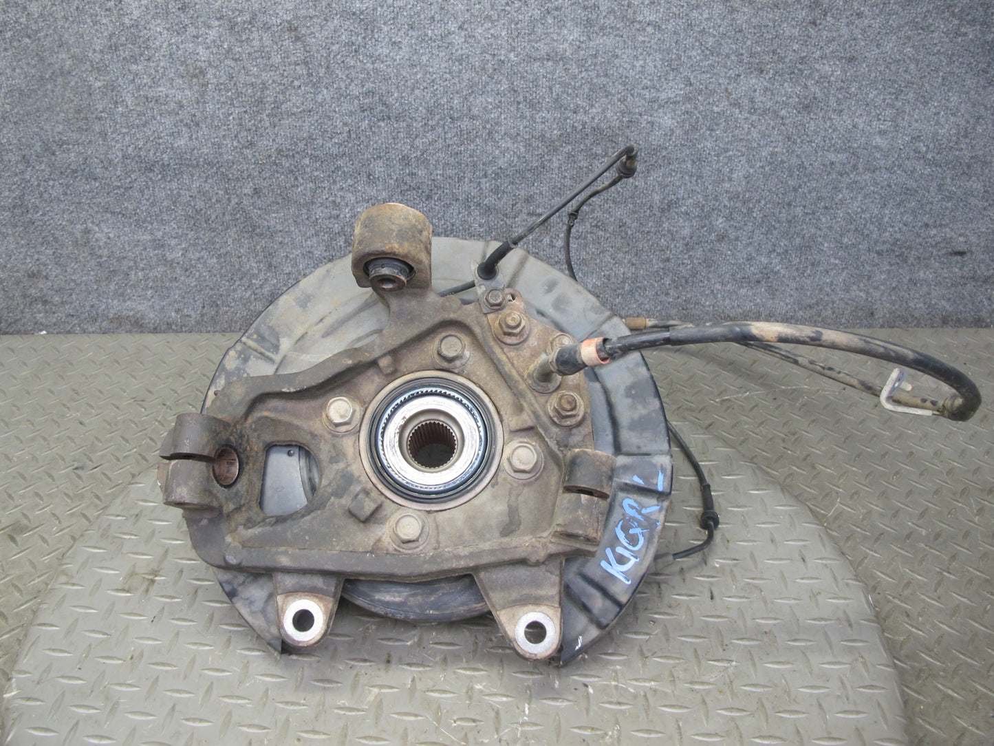 2011-2017 Infiniti QX56 QX80 AWD Rear Left Spindle Knuckle Wheel Hub Bearing
