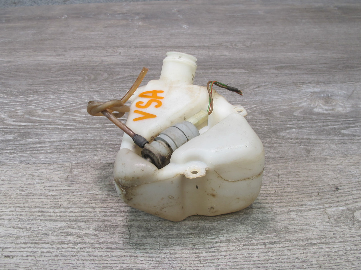 82-88 VW Scirocco Rear Back Window Washer Fluid Reservoir w Pump 533955453 OEM