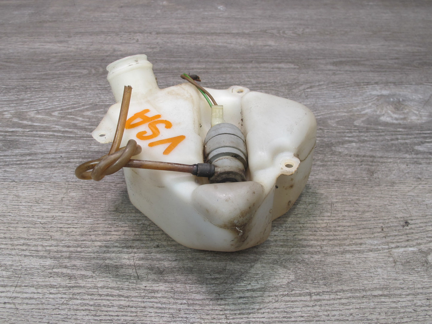 82-88 VW Scirocco Rear Back Window Washer Fluid Reservoir w Pump 533955453 OEM
