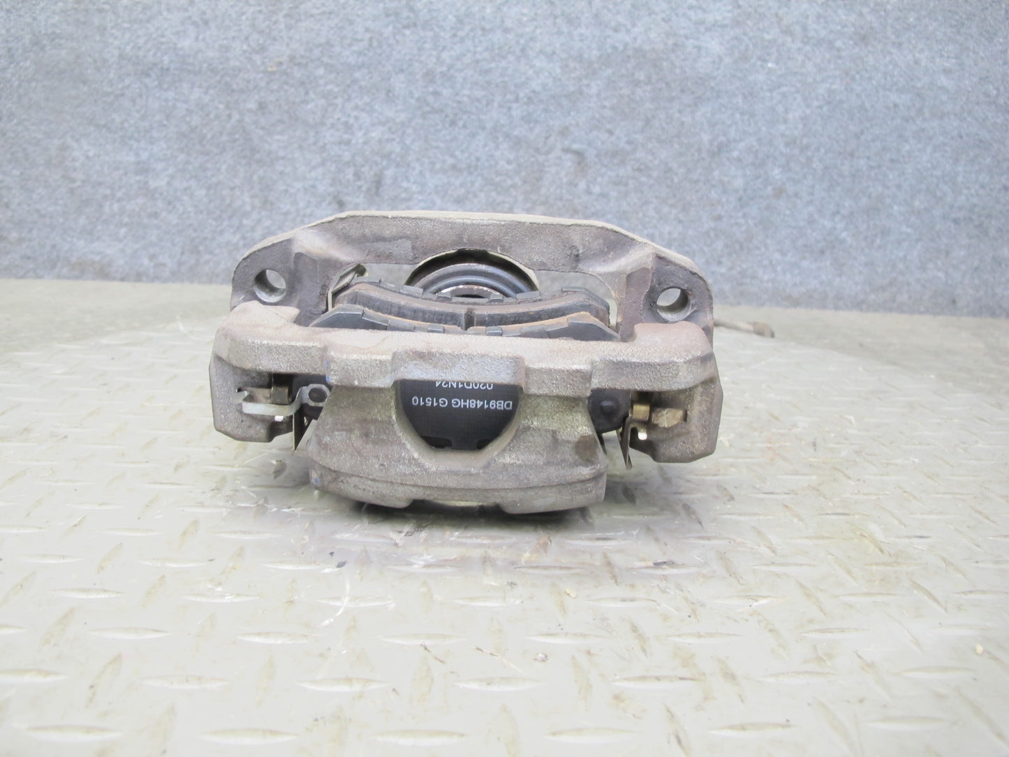 2011-2020 Infiniti QX56 QX80 RWD Rear Left & Right Side Brake Caliper Set of 2
