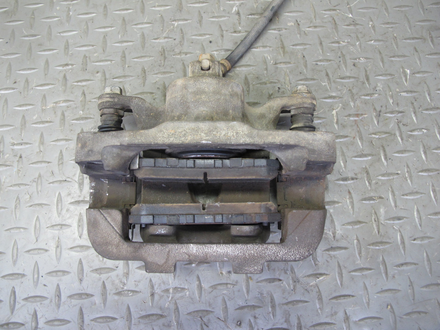 2011-2020 Infiniti QX56 QX80 RWD Rear Left & Right Side Brake Caliper Set of 2