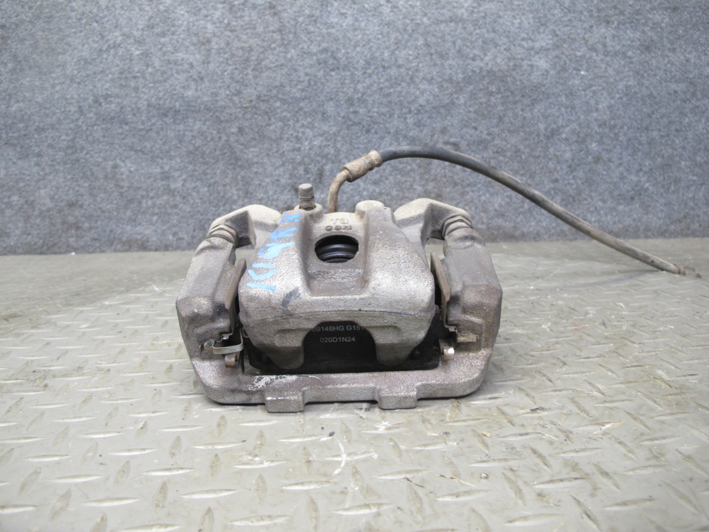 2011-2020 Infiniti QX56 QX80 RWD Rear Left & Right Side Brake Caliper Set of 2
