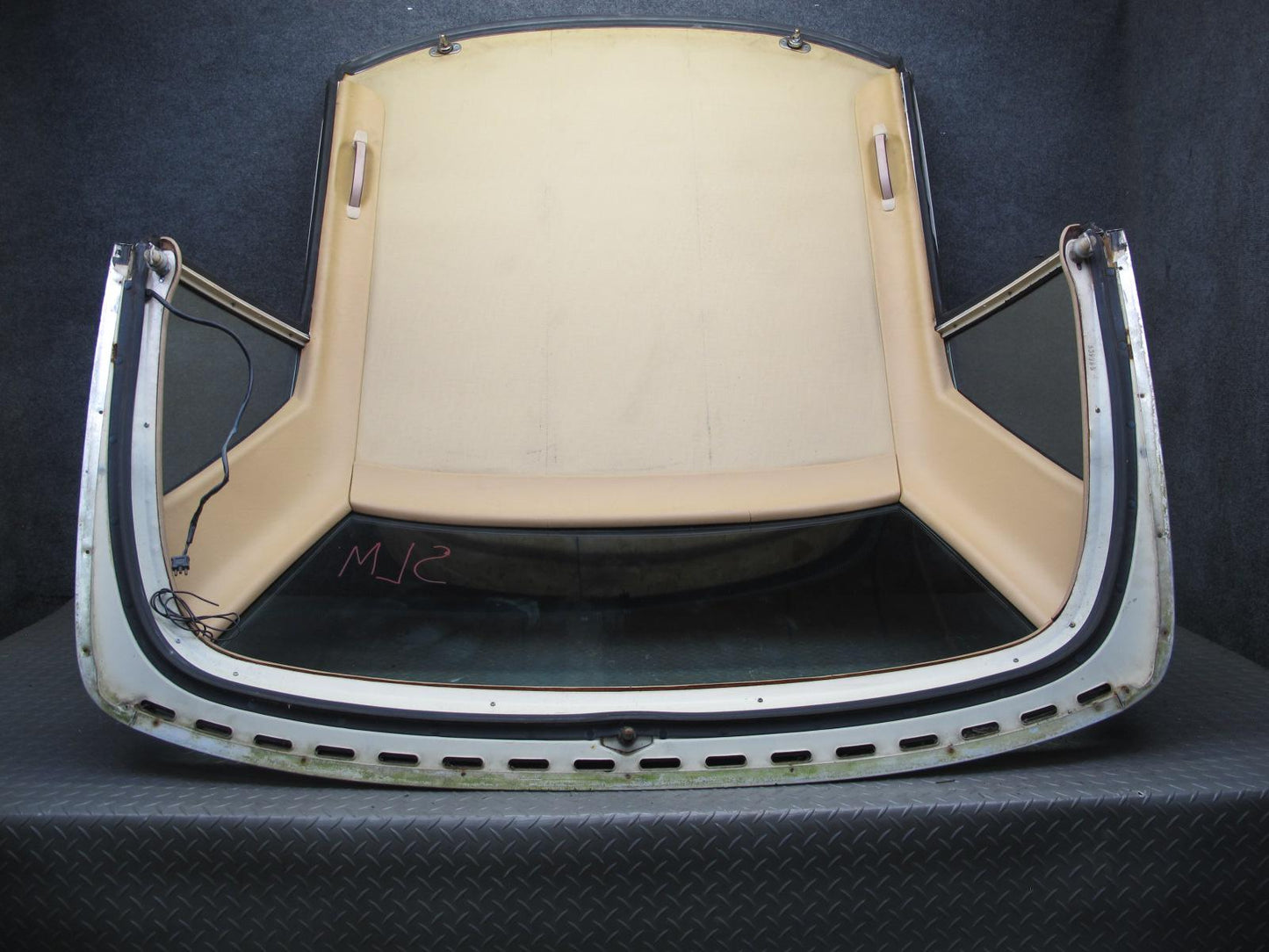 73-89 Mercedes R107 Convertible Hardtop Hard TOP Roof Panel w Glass 51K Mile OEM
