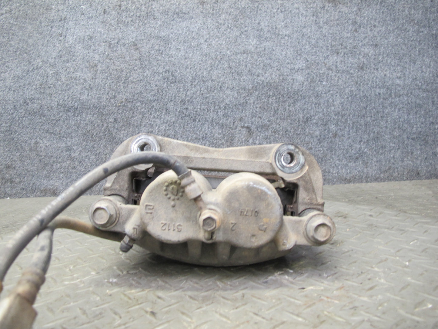 2011-2020 Infiniti QX56 QX80 RWD Front Left & Right Side Brake Caliper Set of 2