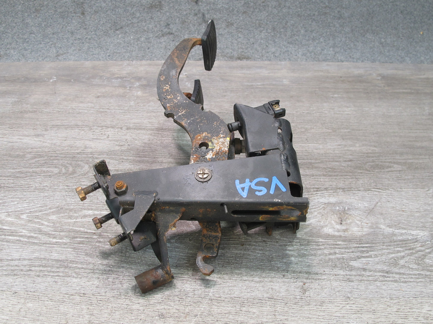 86-88 VW Scirocco MK2 M/T Gas Acceleration Clutch Brake Pedal Set w Cable OEM