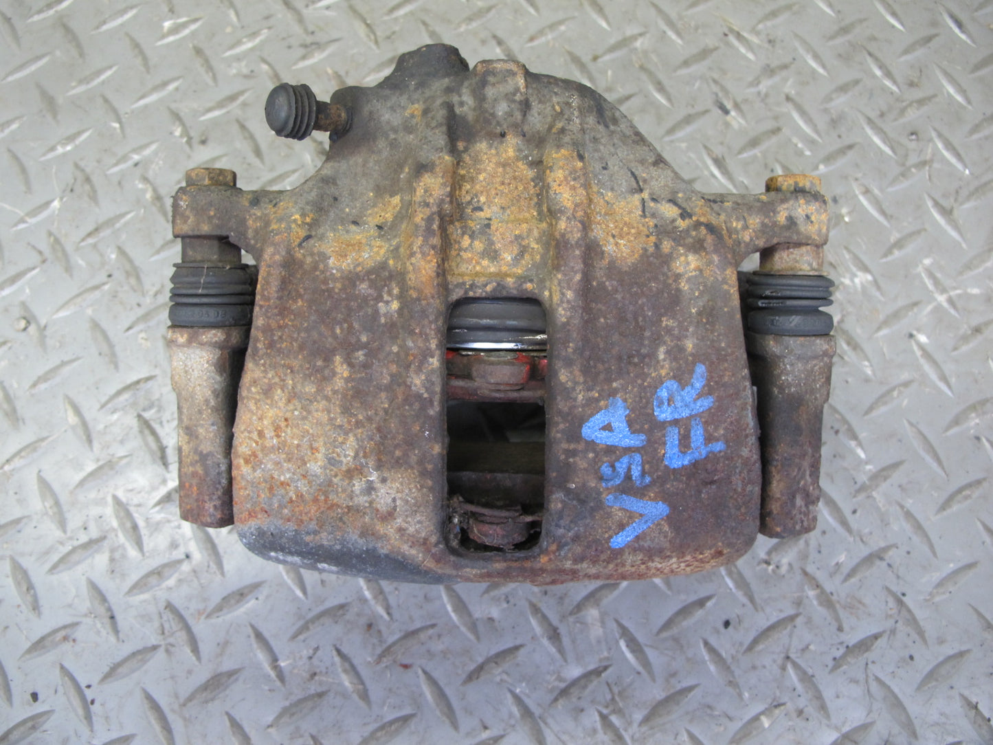 86-88 Volkswagen VW Scirocco Set of 2 Front Left & Right Brake Caliper OEM