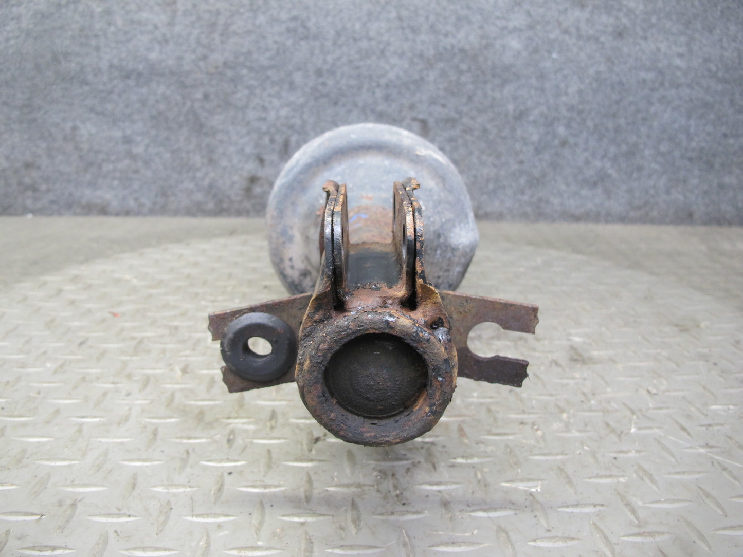 86-88 Volkswagen Scirocco MK2 Front Strut Shock Absorber Set OEM