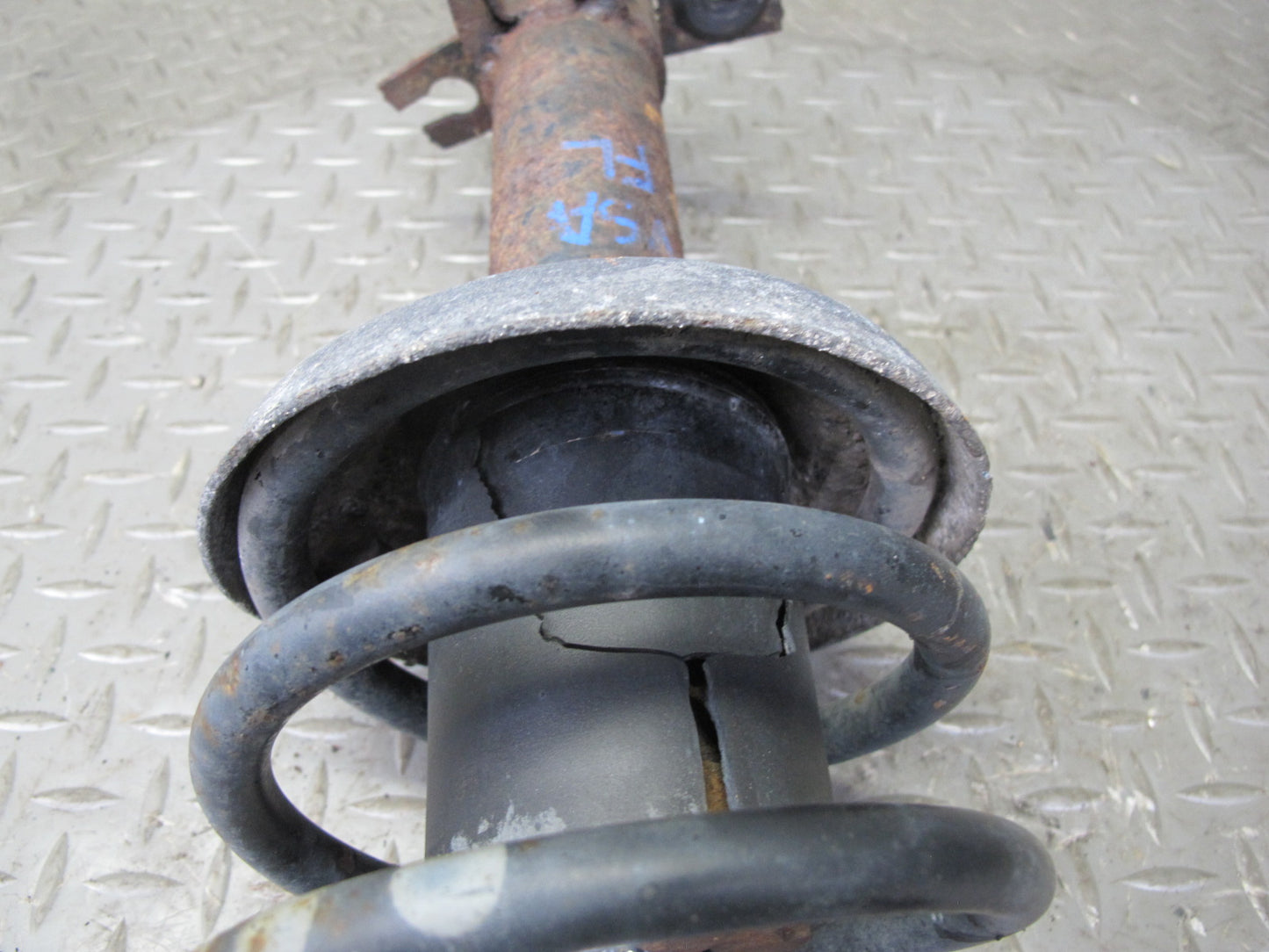 86-88 Volkswagen Scirocco MK2 Front Strut Shock Absorber Set OEM