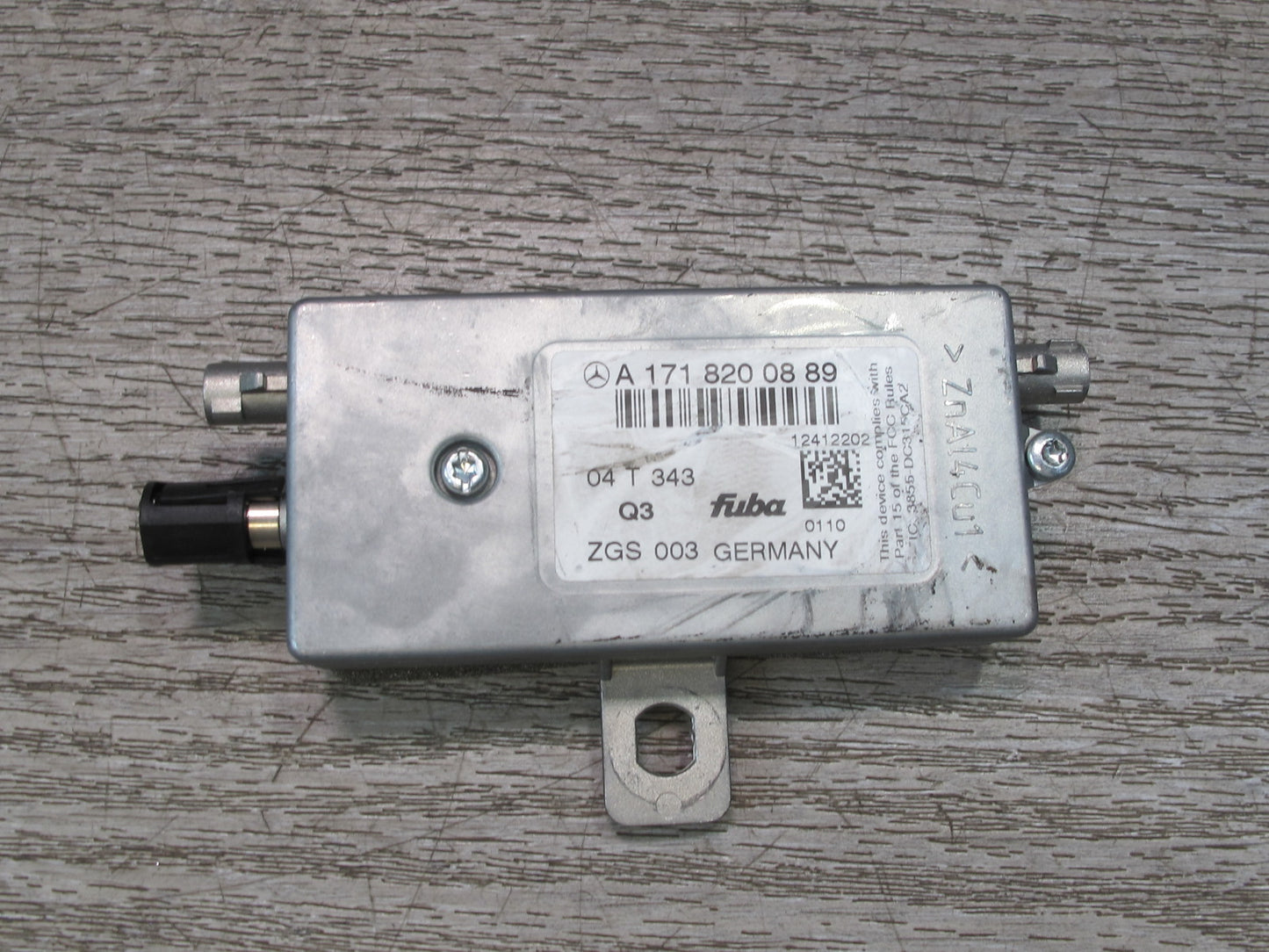 05-11 Mercedes R171 Slk-class Radio Antenna Base Cable Amplifier Module Set OEM