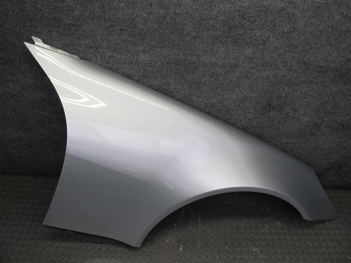 05-11 Mercedes R171 Slk-class Front Right Fender Shell Panel Silver OEM