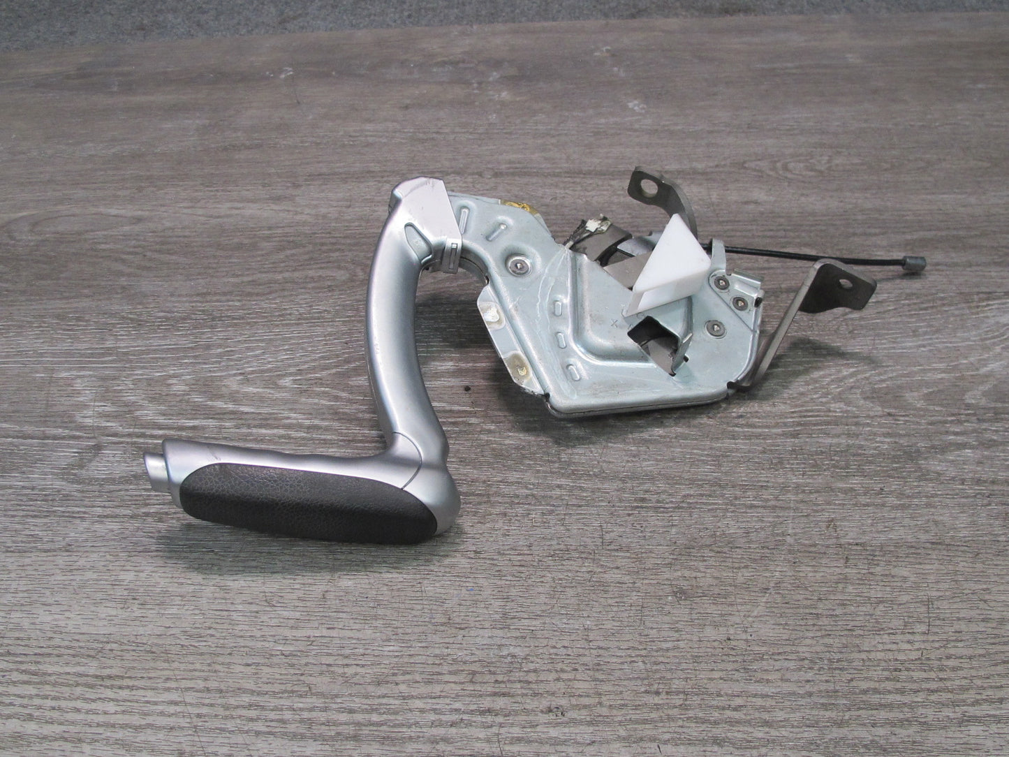 05-11 Mercedes R171 Slk-class Emergency Parking Hand Brake Handle Assembly OEM