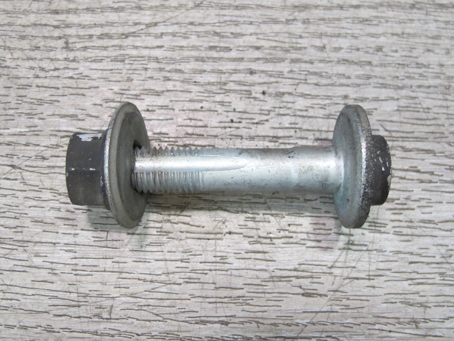 05-11 Mercedes R171 Slkset of 2 Rear Suspension Eccentric Adjust Camber Bolt OEM