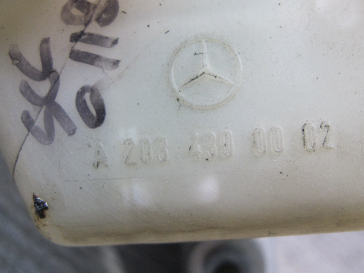 05-11 Mercedes R171 Slk-class Brake Master Cylinder Booster Fluid Reservoir OEM