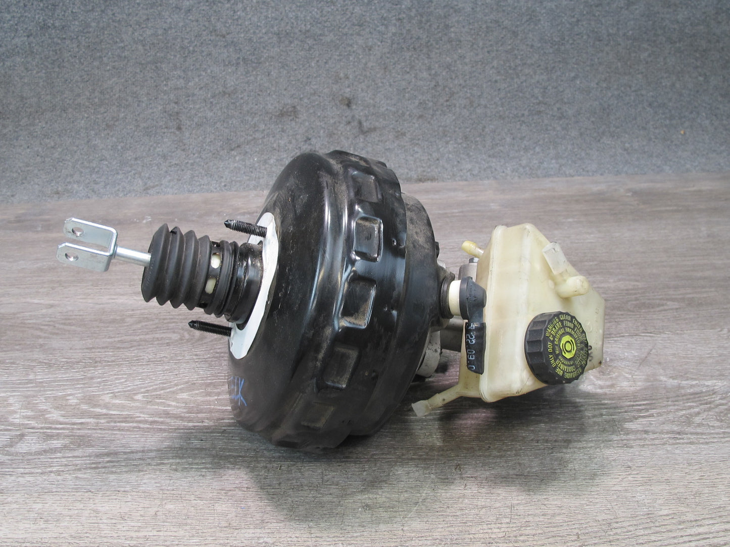 05-11 Mercedes R171 Slk-class Brake Master Cylinder Booster Fluid Reservoir OEM