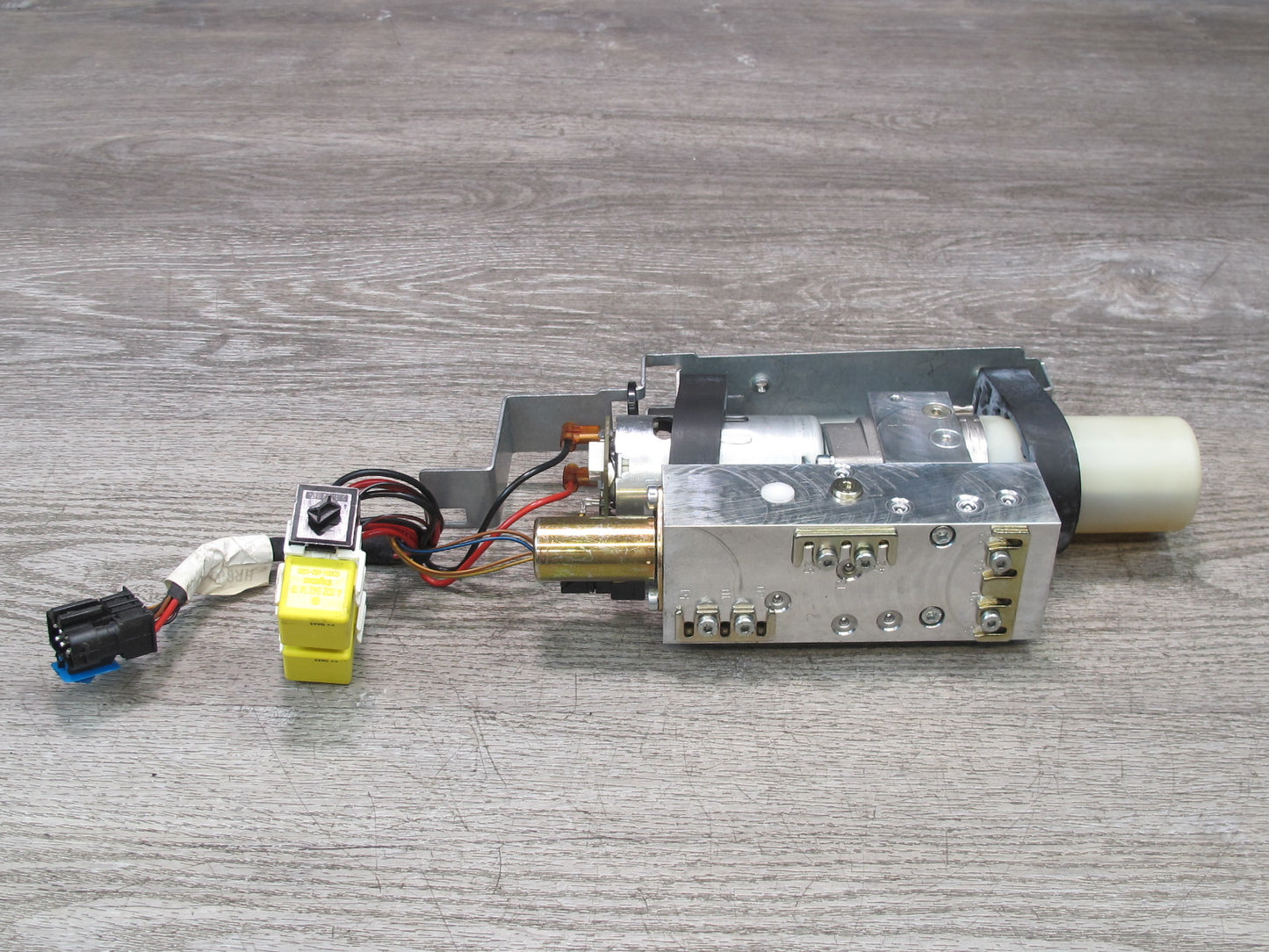 05-11 Mercedes R171 SLK Convertible TOP Roof Hydraulic Pump Motor 1718000030 OEM