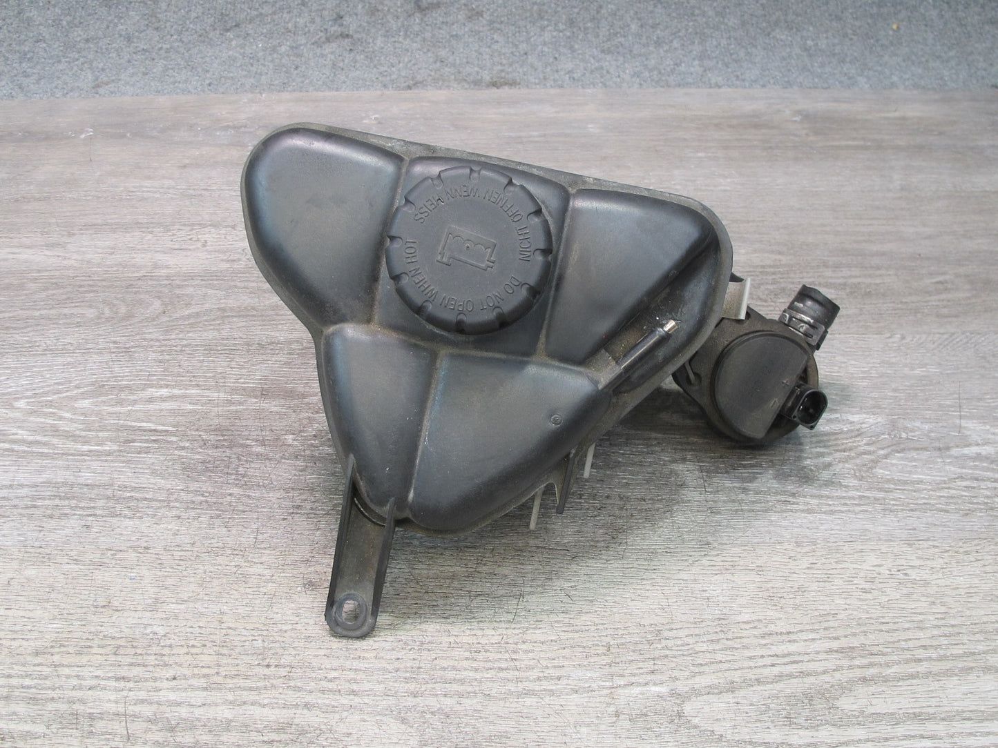 05-11 Mercedes R171 Slk-class Engine Expansion Overflow Reservoir Tank OEM
