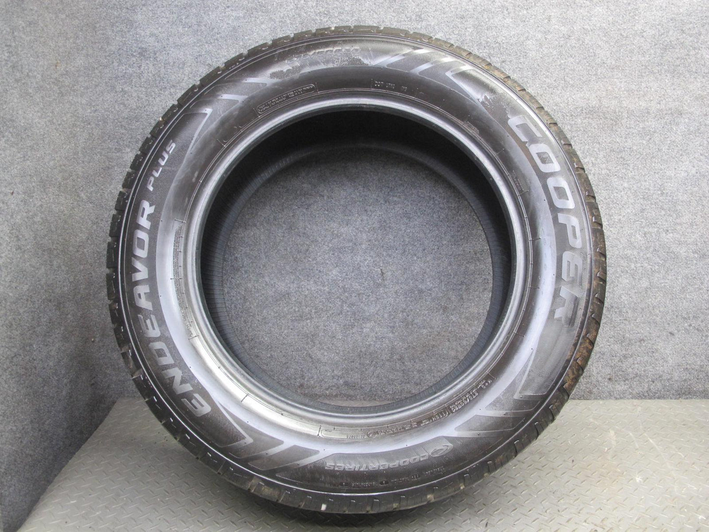 Set of 2 Cooper Endeavor Plus A/S Tire 275/60 R20 115H 3622 4723 4/32 Tread