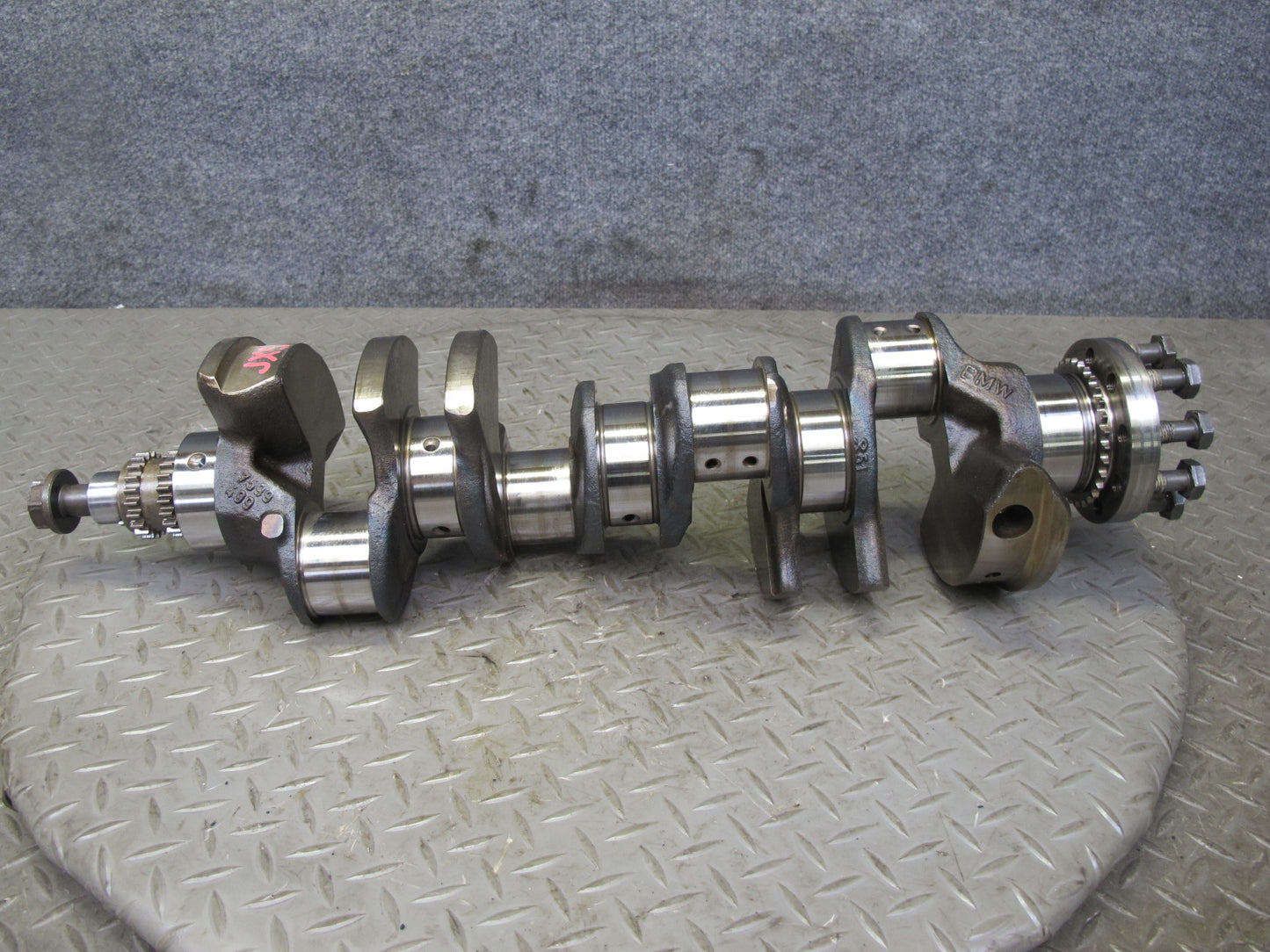 2011-2014 BMW E71 X6M 4.4L S63 Engine Motor Crankshaft w Bearings 86k Miles