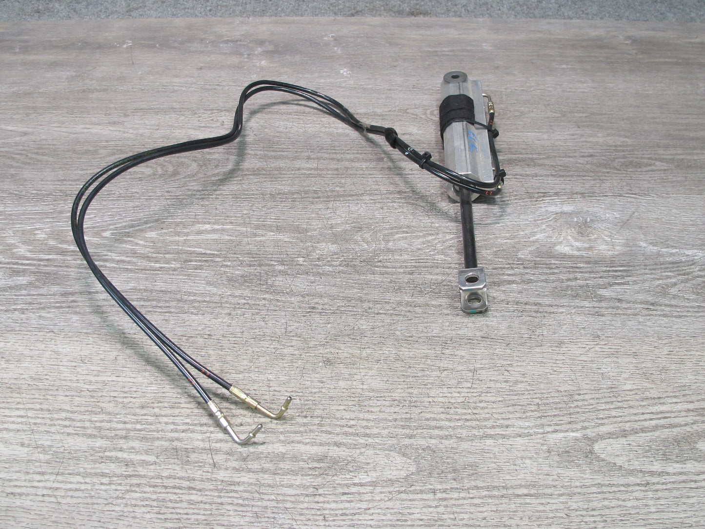 05-11 Mercedes R171 SLK Convertible Set of 2 TOP Roof Main Lift Cylinder OEM