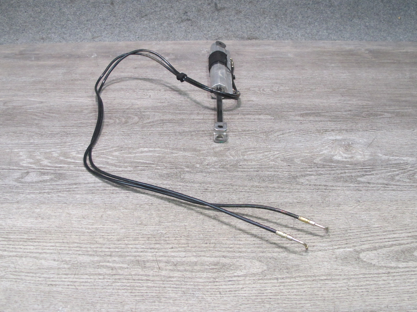 05-11 Mercedes R171 SLK Convertible Set of 2 TOP Roof Main Lift Cylinder OEM