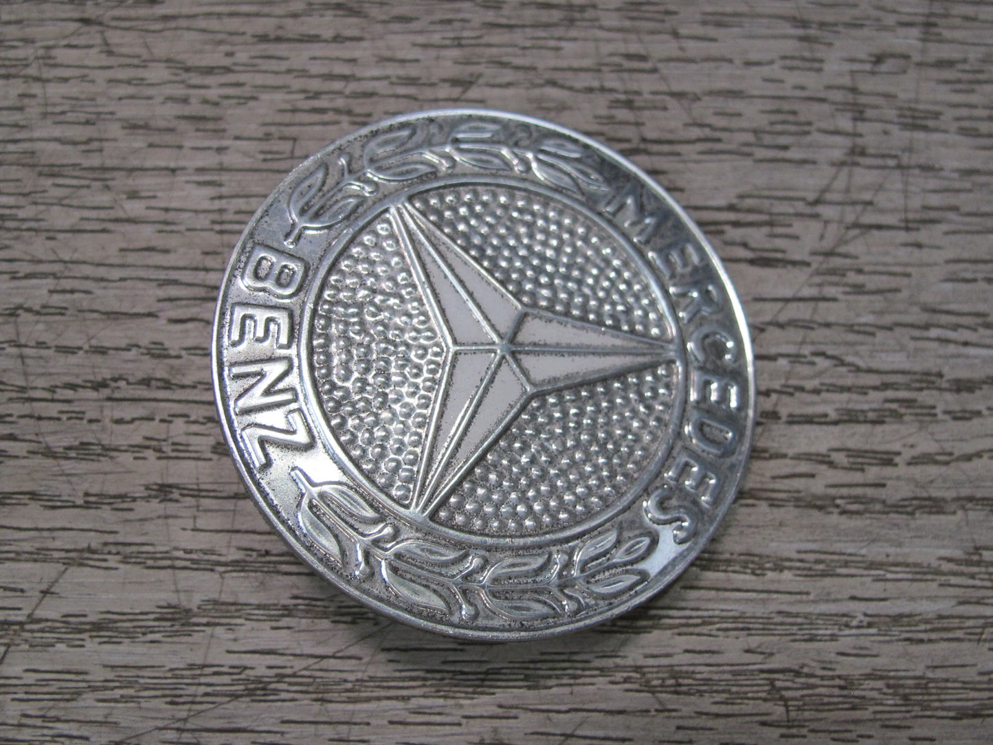 73-89 Mercedes R107 Front Hood Emblem Logo Badge Symbol OEM