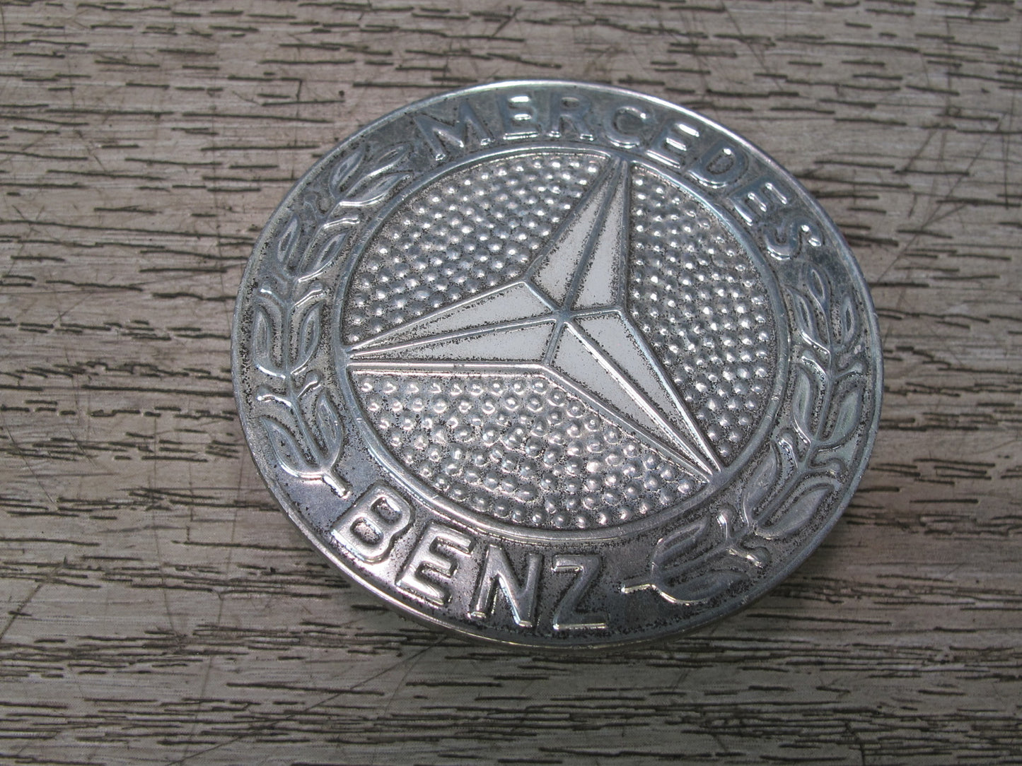 73-89 Mercedes R107 Front Hood Emblem Logo Badge Symbol OEM
