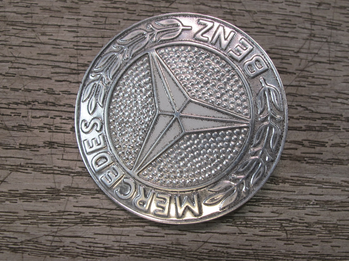 73-89 Mercedes R107 Front Hood Emblem Logo Badge Symbol OEM