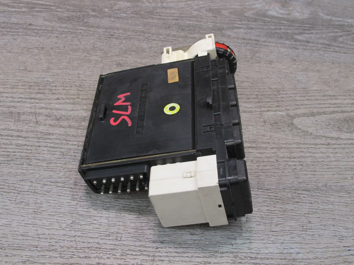 81-85 Mercedes R107 380SL A/C Heater Climate Control Switch Panel 1078302685 OEM