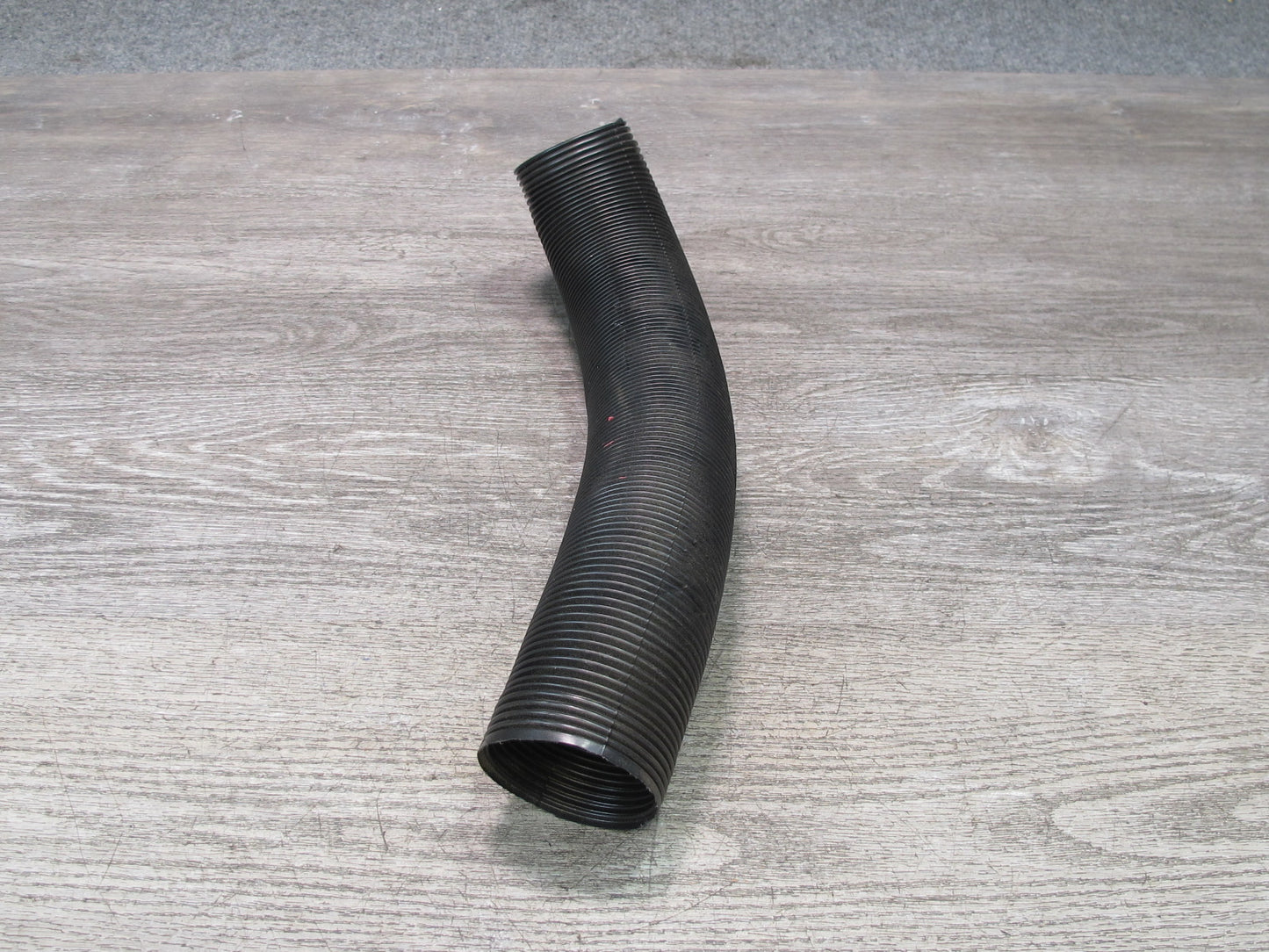 73-85 Mercedes R107 Set of 2 Dash Air Vent Hose Pipe Line OEM