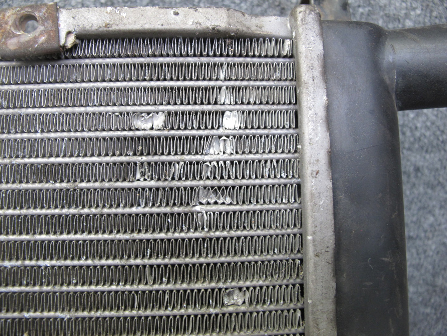 86-88 Volkswagen VW Scirocco MK2 16V 1.8L L4 PL Engine Cooling Radiator OEM