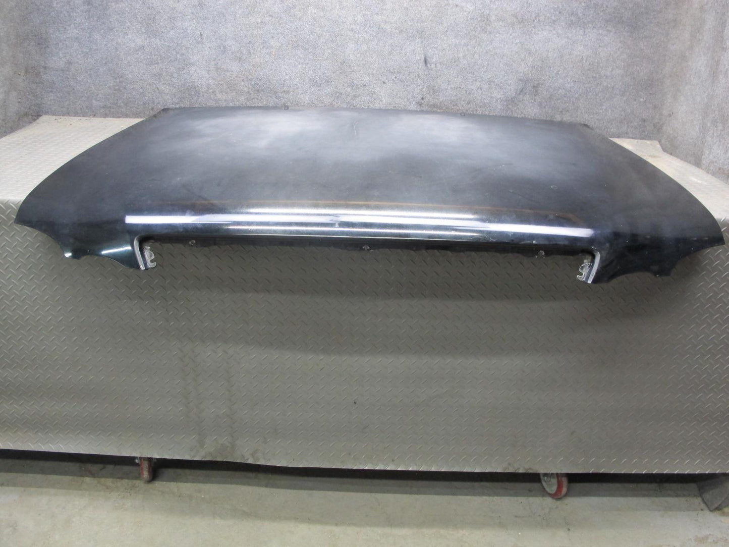1998-2007 Lexus LX470 UZJ100L Front Hood Bonnet Panel Black