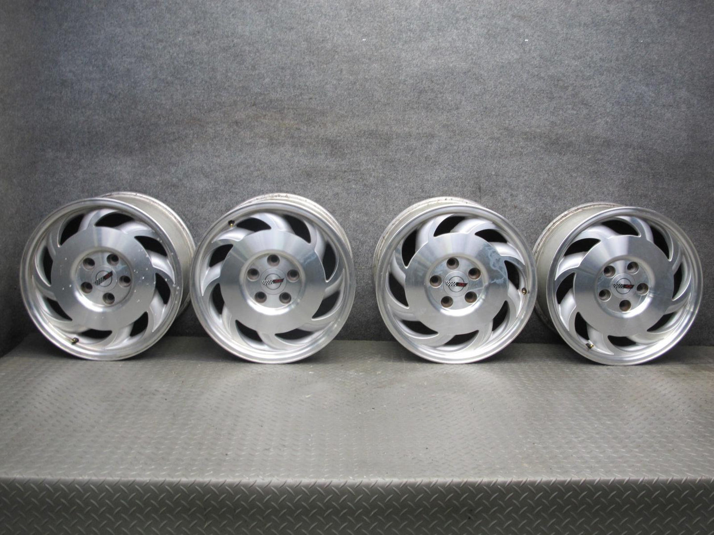 93-96 Chevrolet Corvette C4 Set of 4 17" R17 Wheel Rim 17x9.5J 17X8.5J ET56 OEM