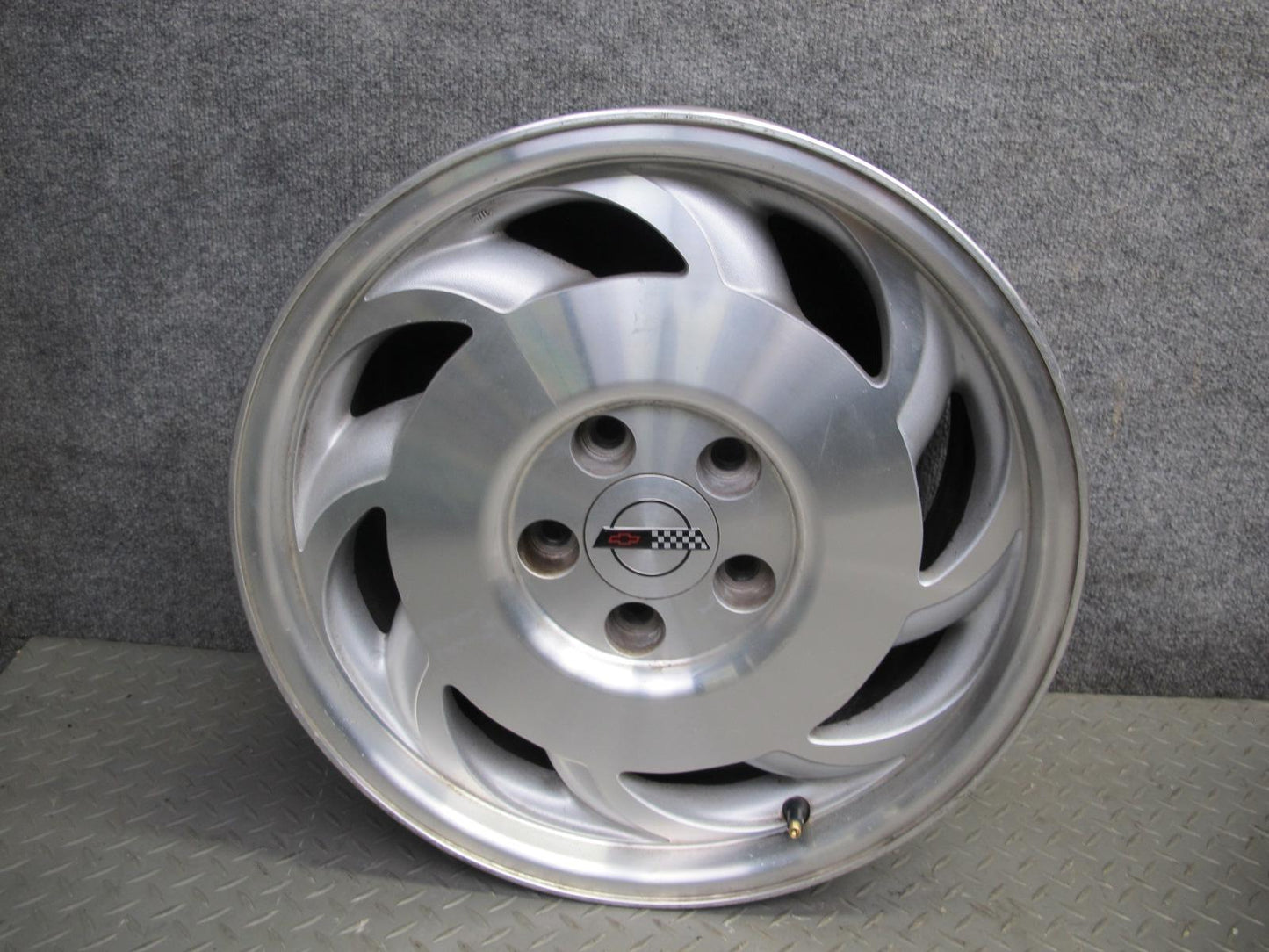 93-96 Chevrolet Corvette C4 Set of 4 17" R17 Wheel Rim 17x9.5J 17X8.5J ET56 OEM
