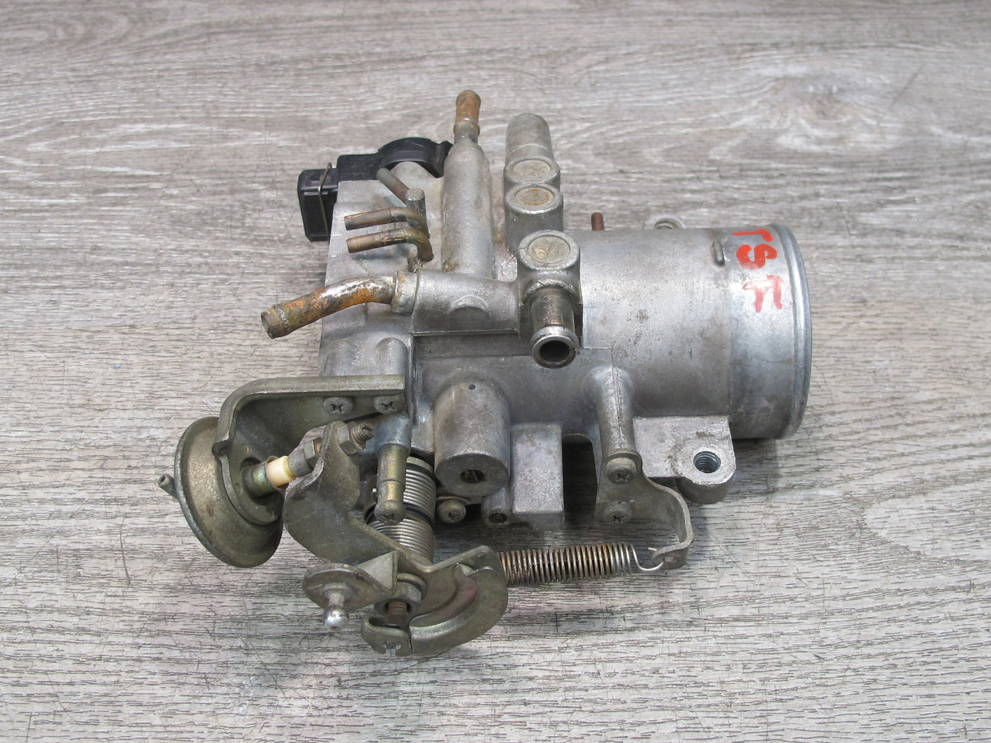 86-88 Toyota Supra MA70L MK3 7MGE AT NON Turbo Throttle Body 22210-42120 OEM