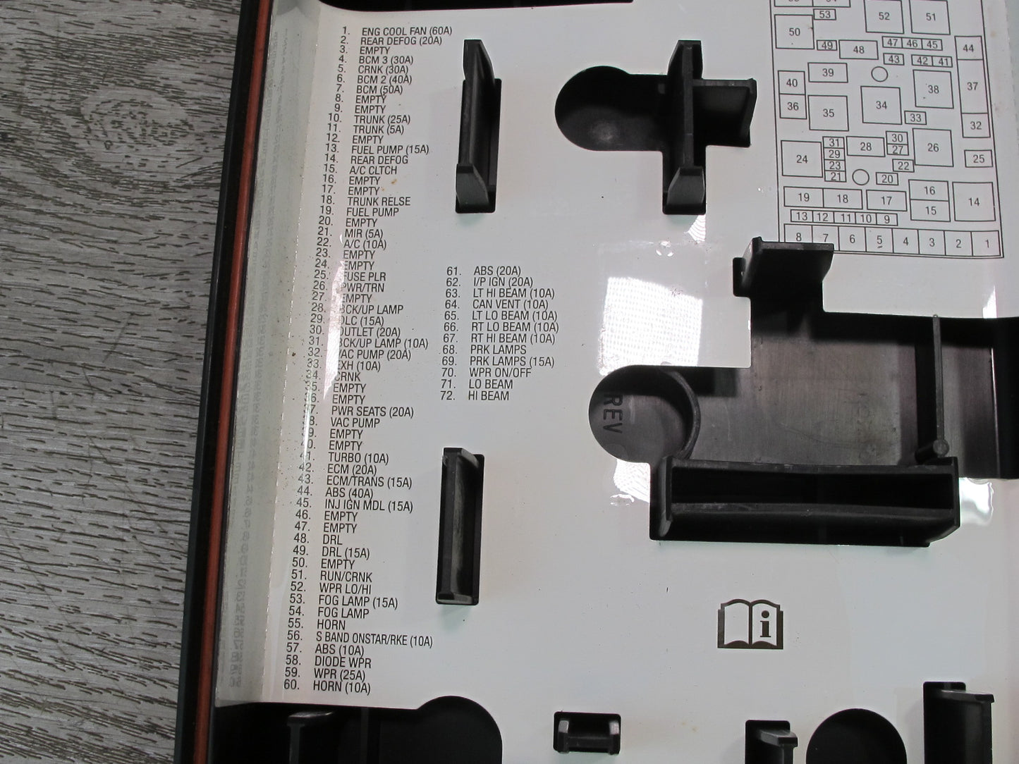 2009 Pontiac Solstice GXP Under Hood Fuse Relay Box Module 25924177 OEM