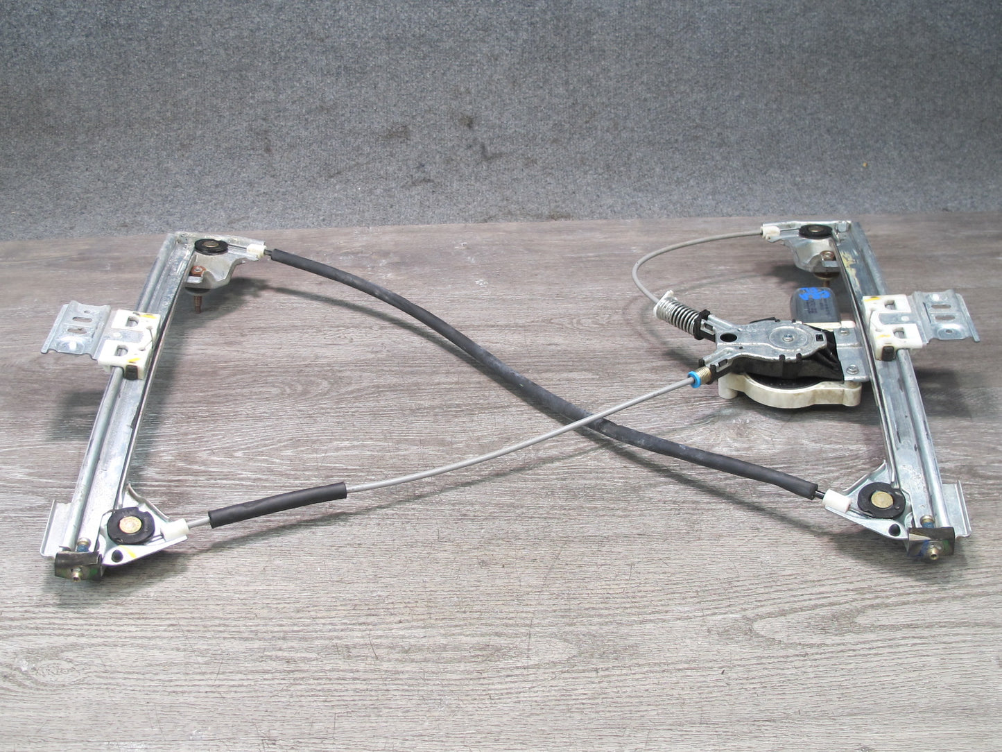 03-06 Chevrolet SSR Front Left Driver Door Window Regulator w Motor OEM