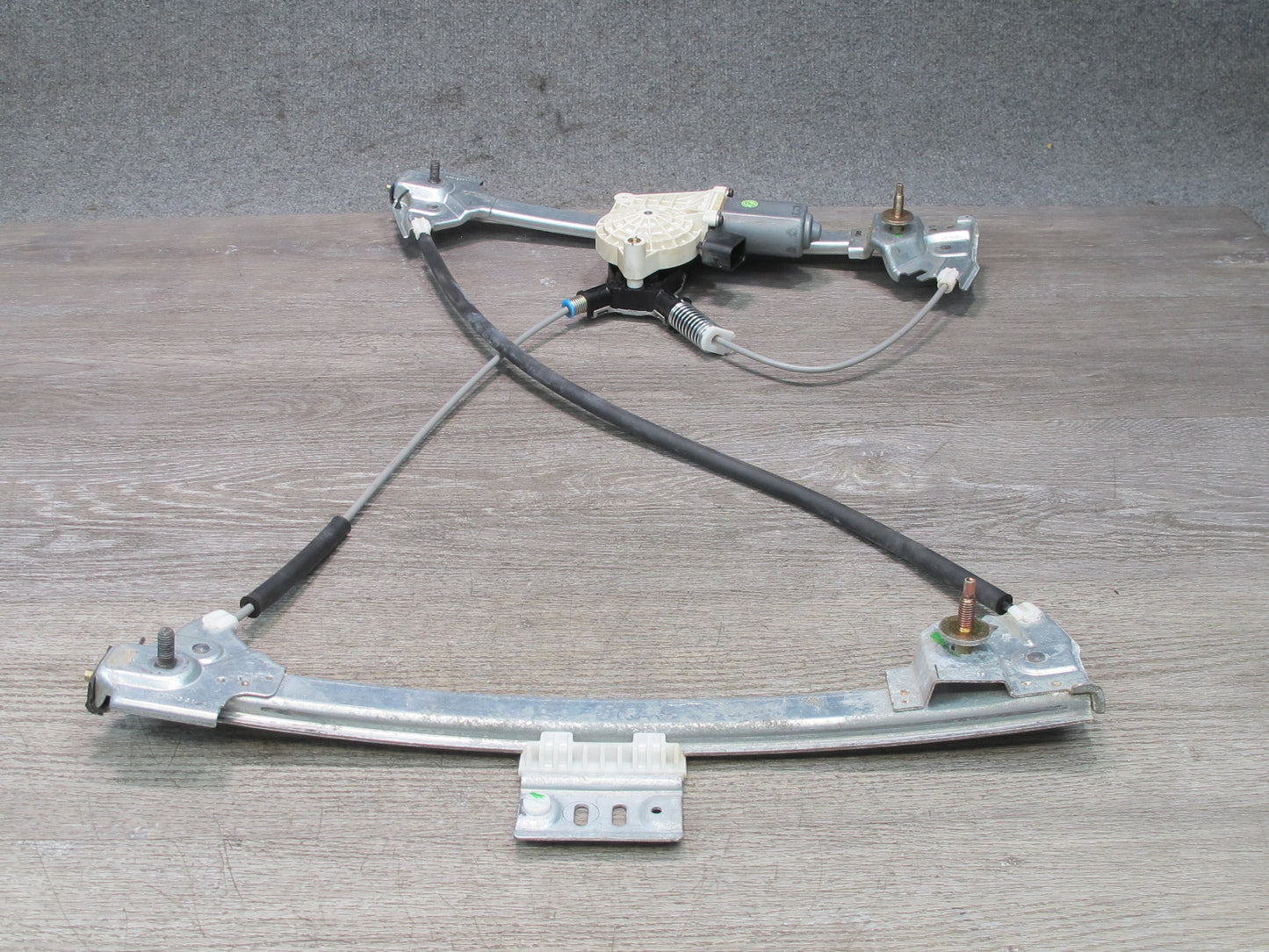 03-06 Chevrolet SSR Front Left Driver Door Window Regulator w Motor OEM