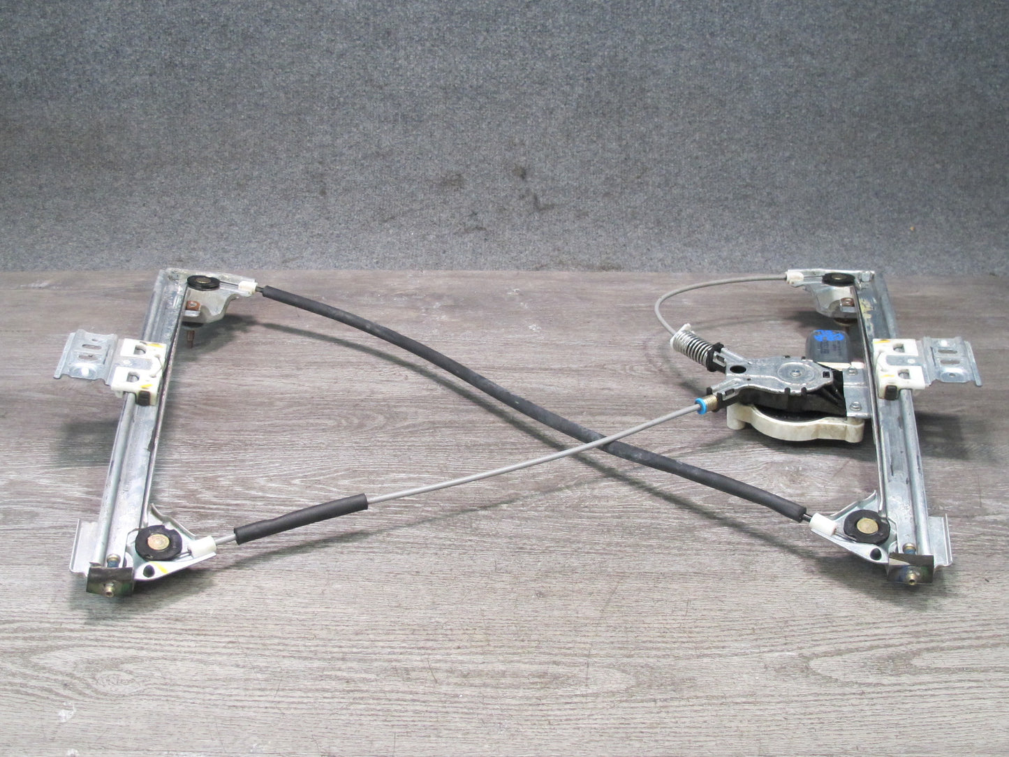 03-06 Chevrolet SSR Front Left Driver Door Window Regulator w Motor OEM