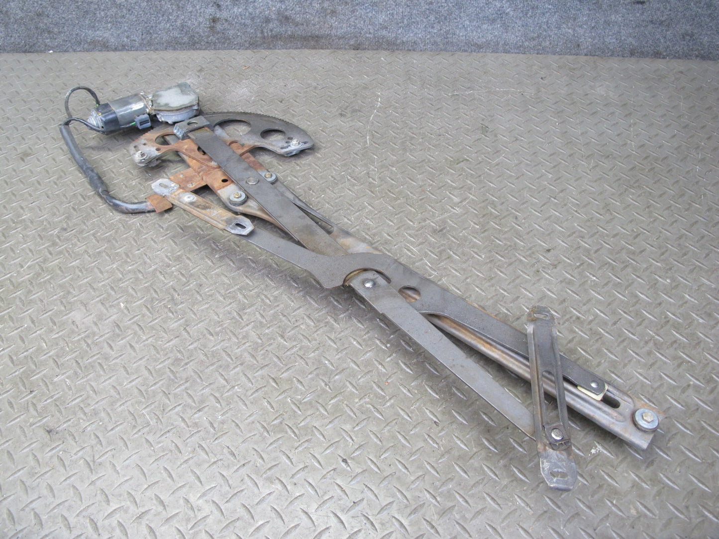 73-85 Mercedes R107 Sl-class Front Left Driver Door Window Regulator w Motor OEM
