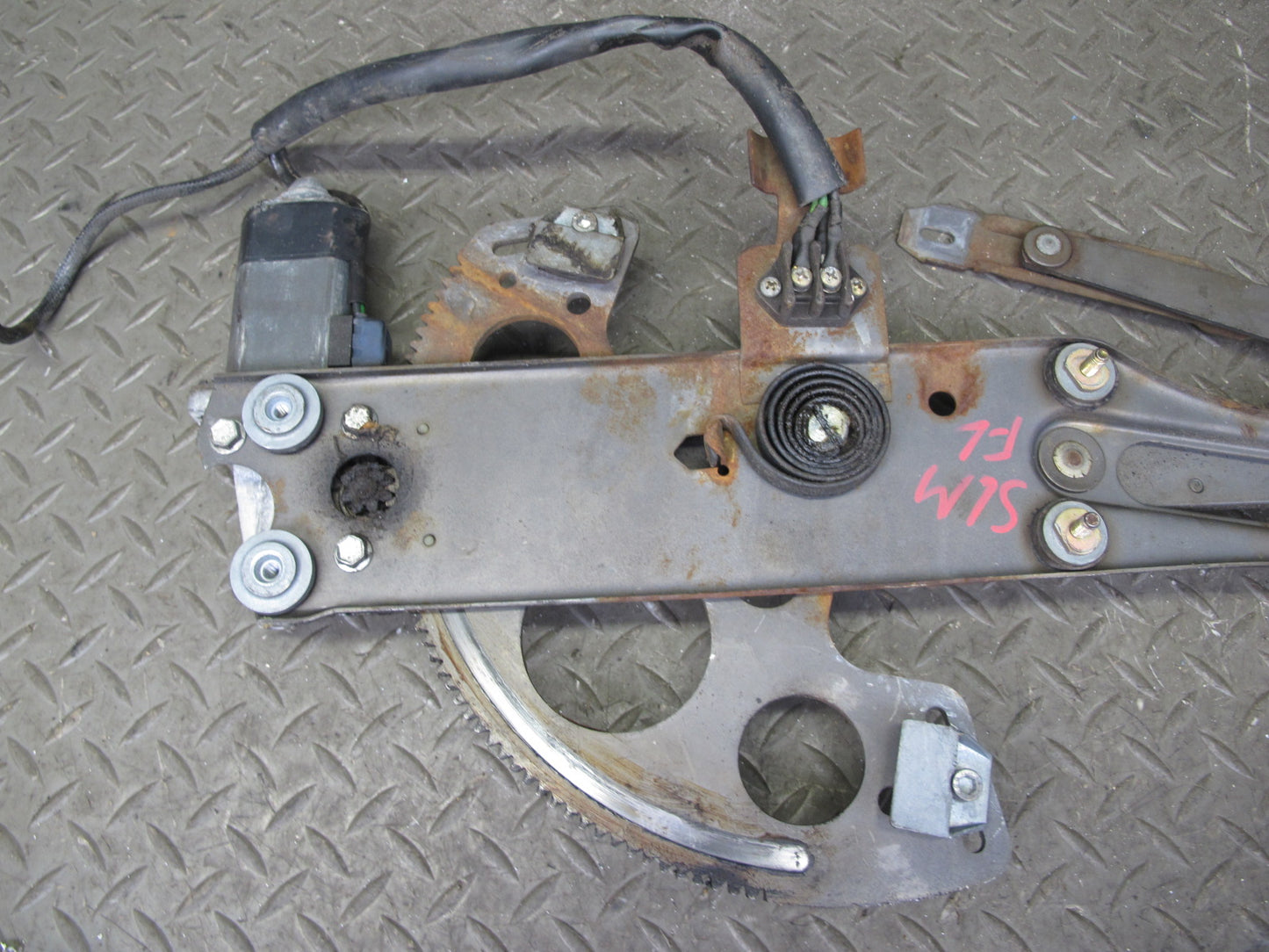 73-85 Mercedes R107 Sl-class Front Left Driver Door Window Regulator w Motor OEM