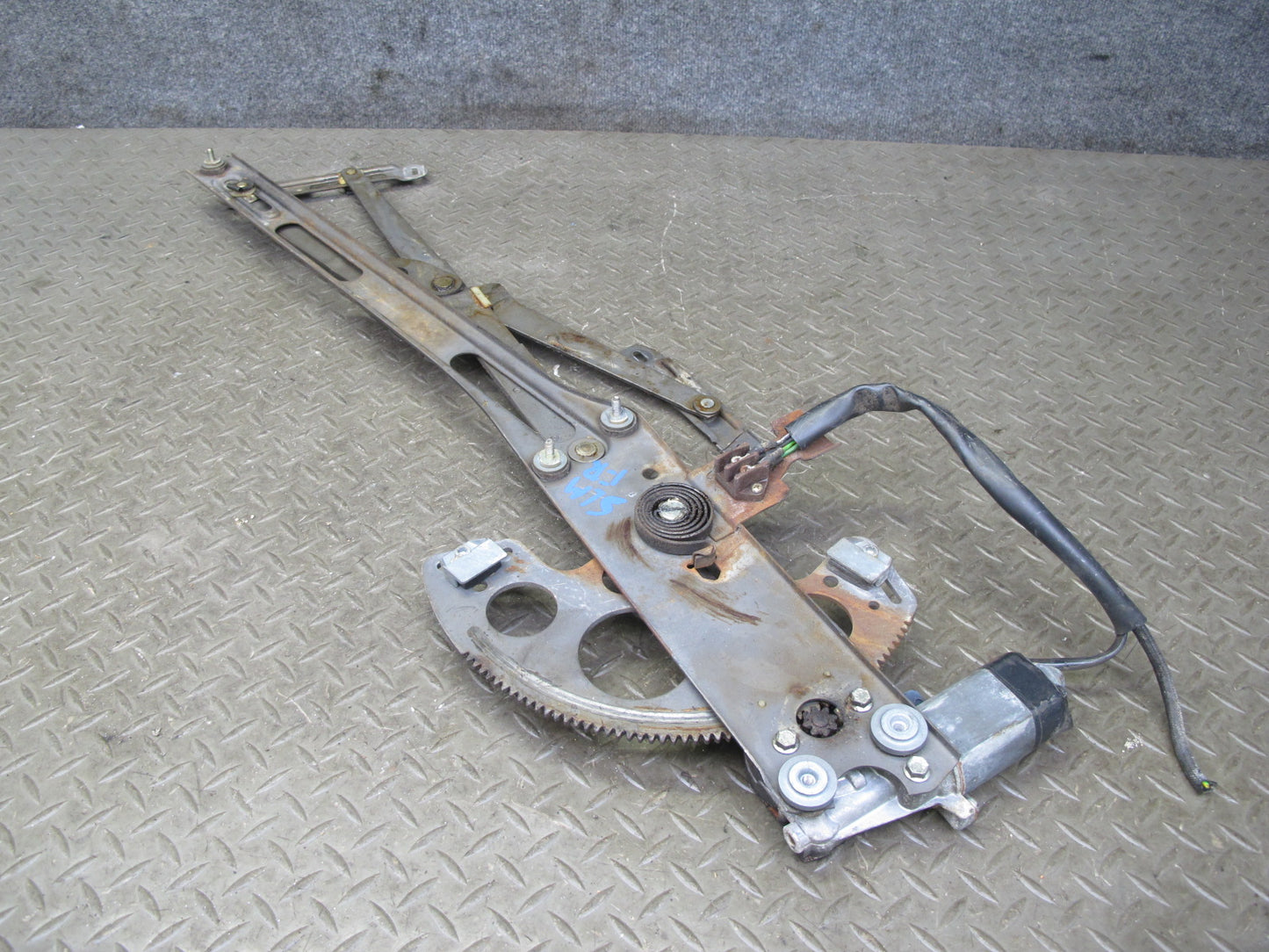73-85 Mercedes R107 Front Right Passenger Door Window Regulator w Motor OEM