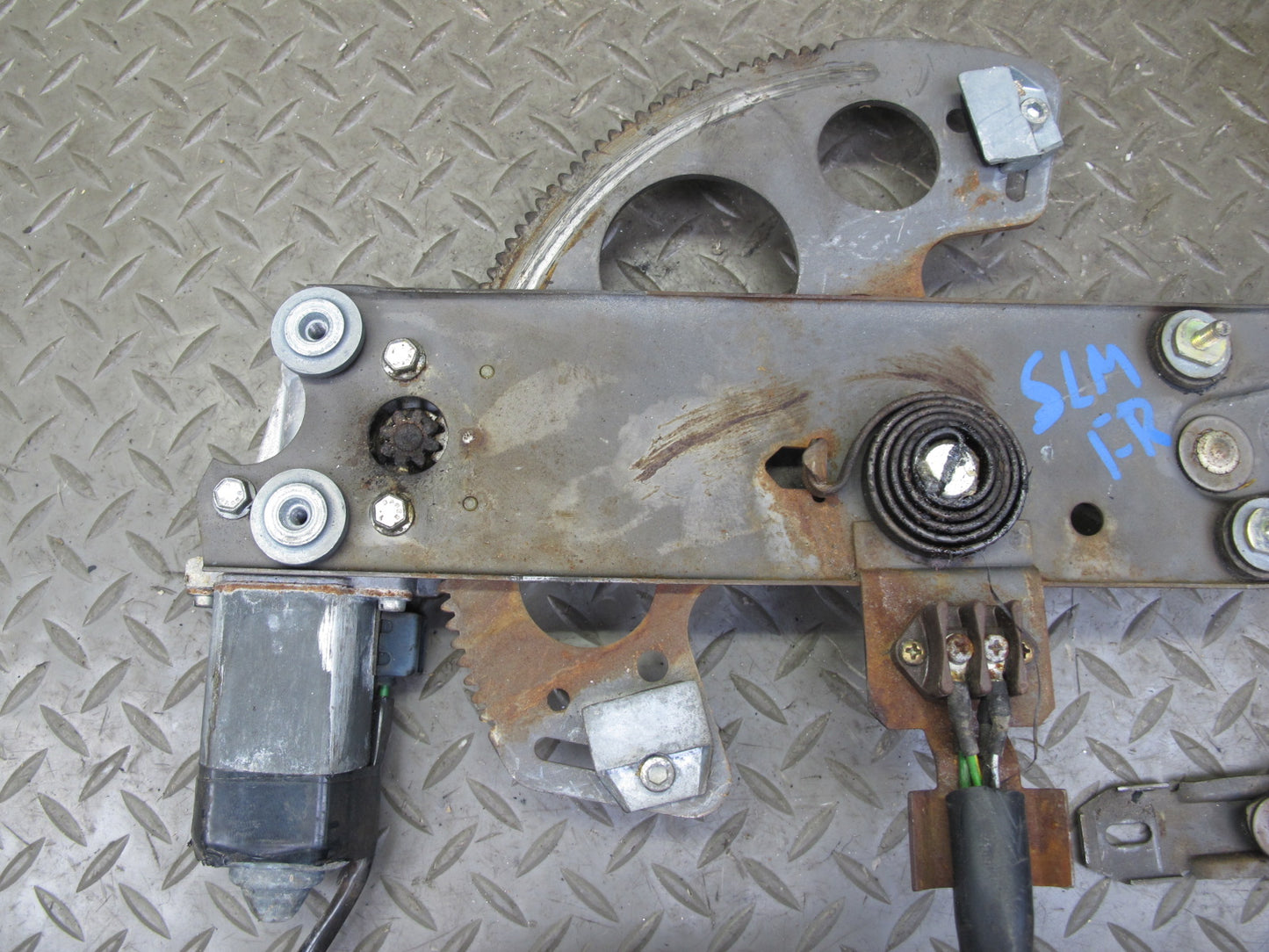 73-85 Mercedes R107 Front Right Passenger Door Window Regulator w Motor OEM