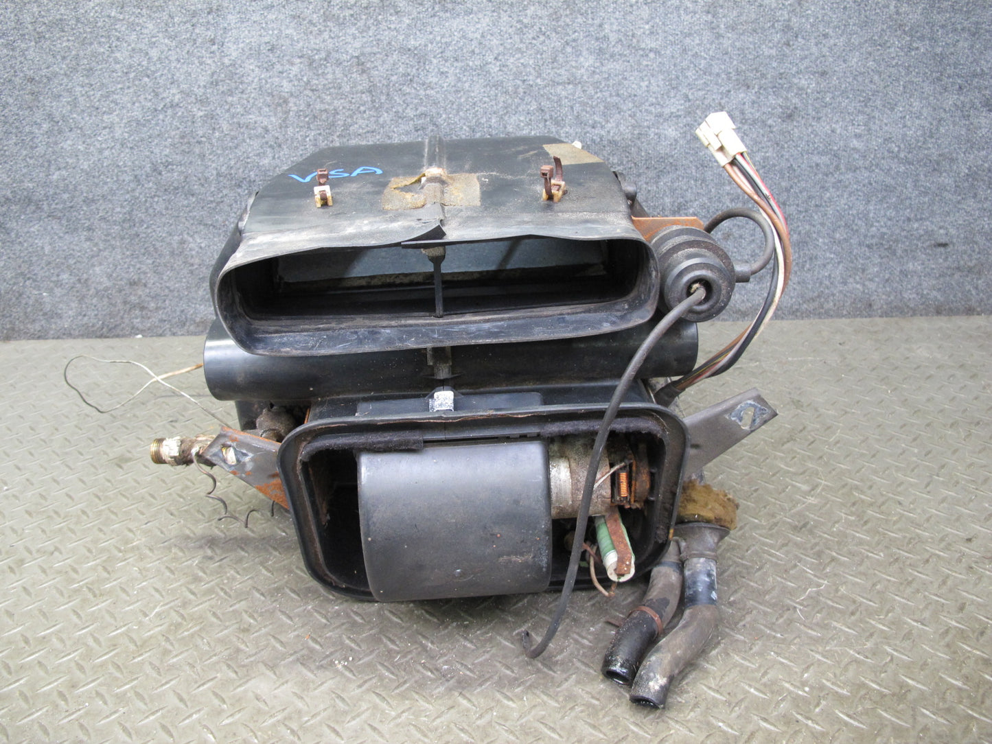 86-89 Volkswagen VW Scirocco Hvac A/C Heater Core Blower Box Assembly OEM